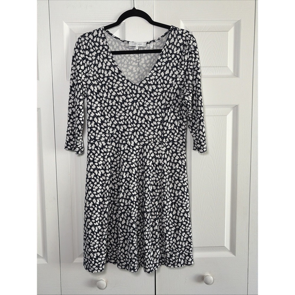 Lark & Ro Floral Fit Flare Dress Womens Size L Navy Blue V-Neck 3/4 Sleeve Knit